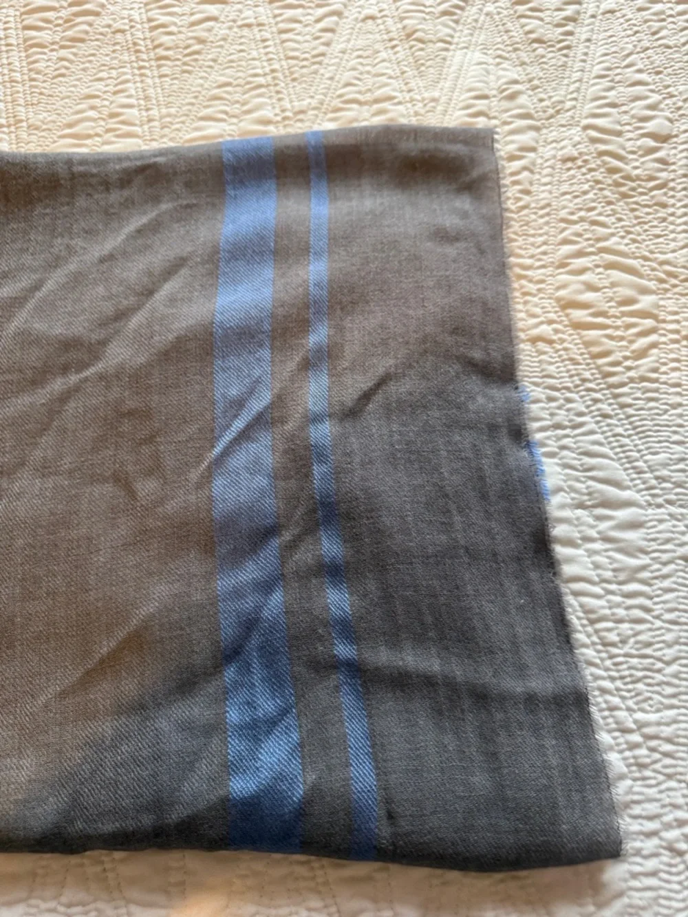 Ermenegildo Zegna Gray Scarf with Blue Stripes made in Italy 55x55